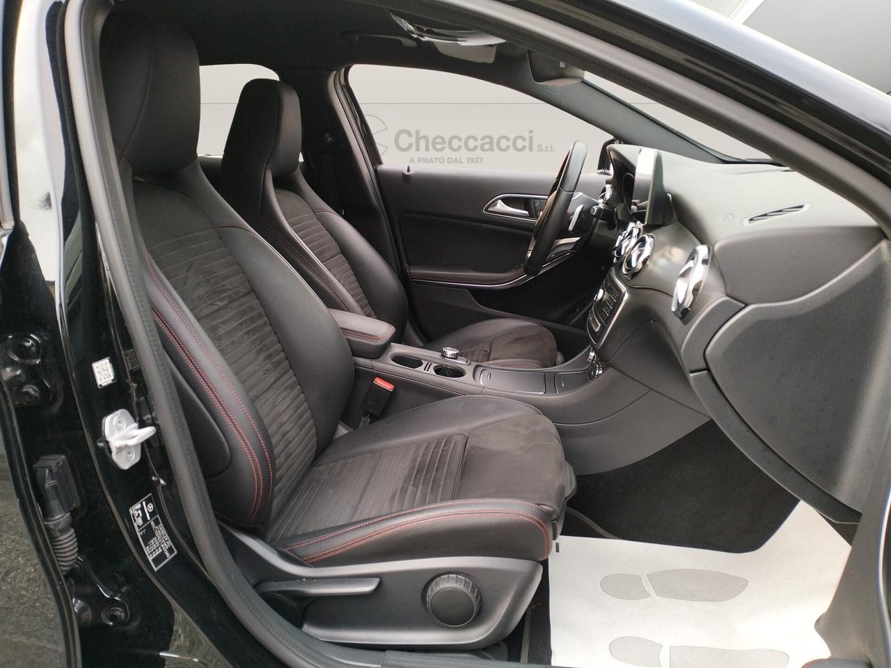 Mercedes-Benz GLA 200 d Premium 4matic auto