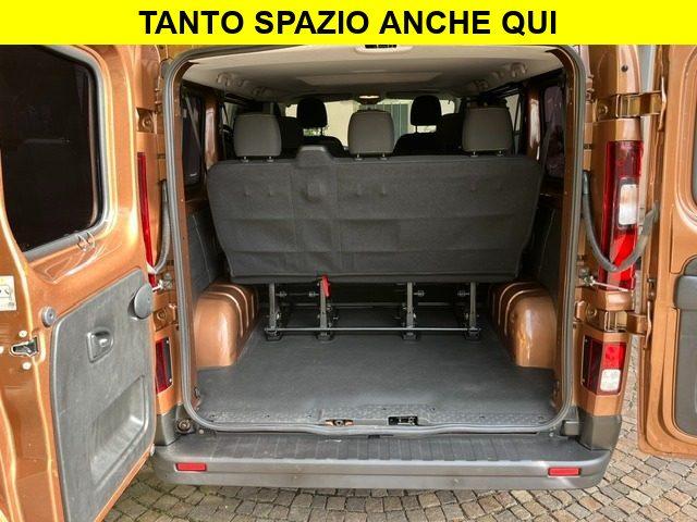RENAULT Trafic 1.6 dCi 120CV 8 POSTI