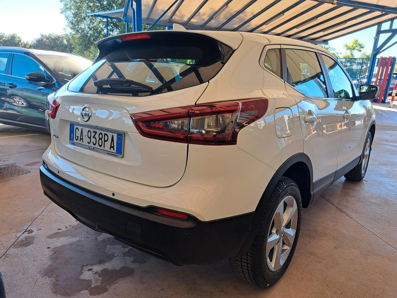 Nissan Qashqai 1.3 DIG-T 140 CV Business