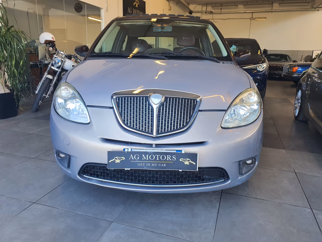 Lancia Ypsilon 1.2 Oro Bianco