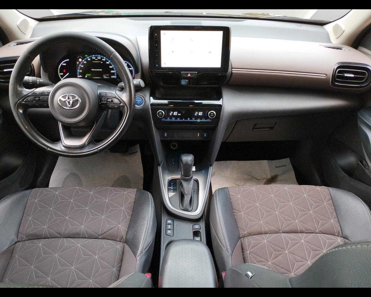 TOYOTA Yaris Cross Yaris Cross 1.5 Hybrid 5p. E...