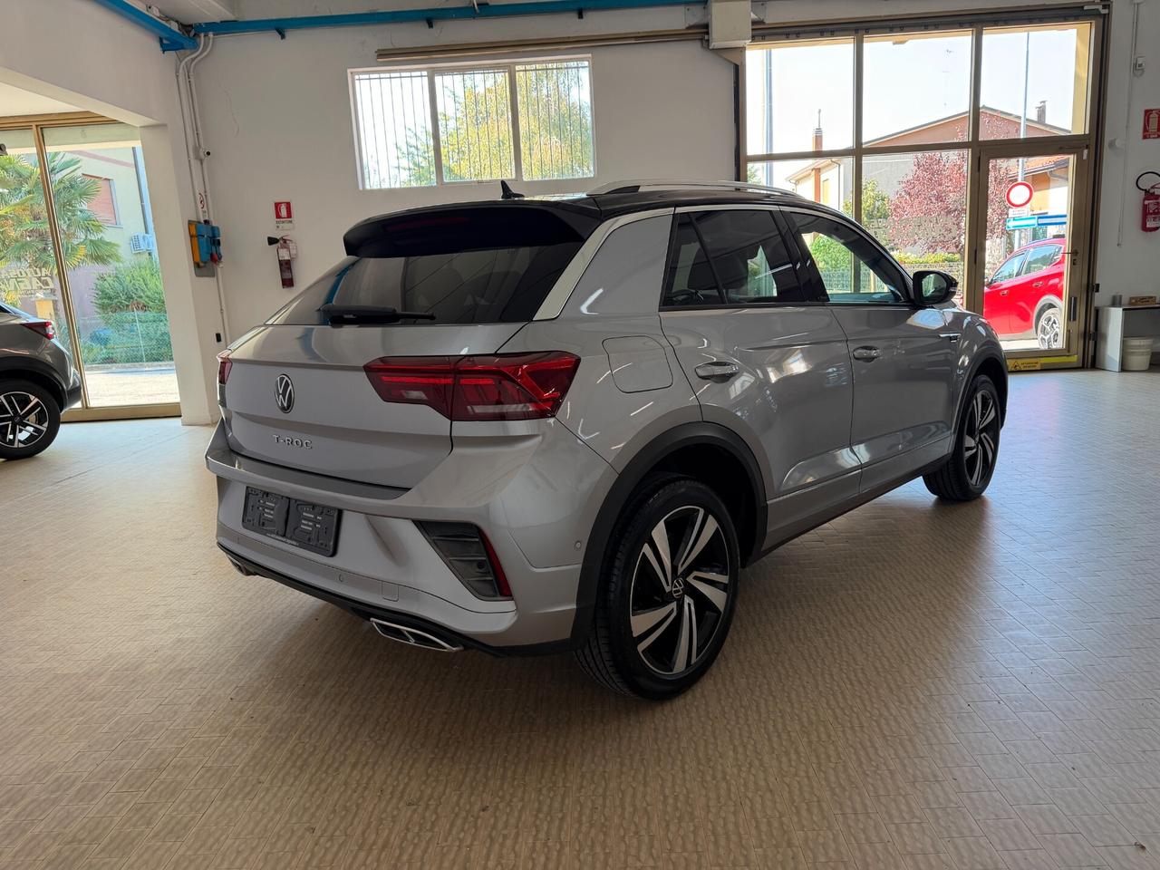 Volkswagen T-Roc 1.5 TSI ACT DSG R-Line 150cv