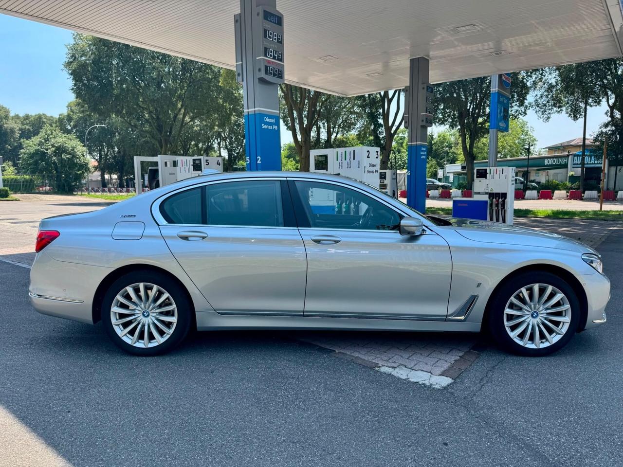 Bmw 740e Eccelsa 65.000km perfetta in tutto full optional