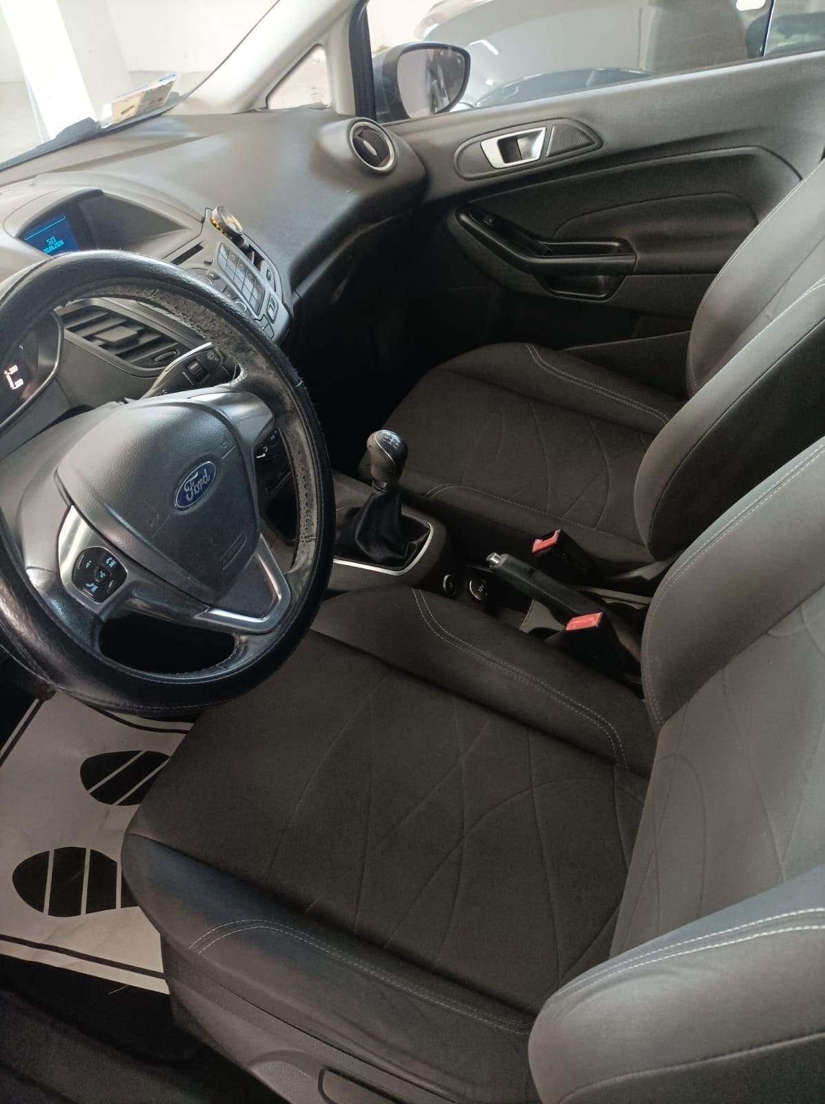 Ford Fiesta 1.4 del 2015 Bz.- GPL NUOVO!!!