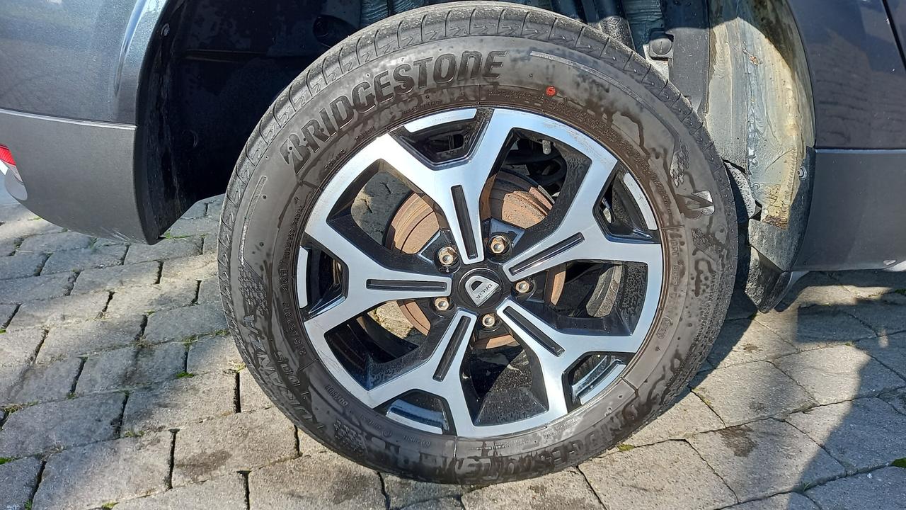 Dacia Duster 1.0 TCe 100 CV ECO-G 4x2 15th Anniversary