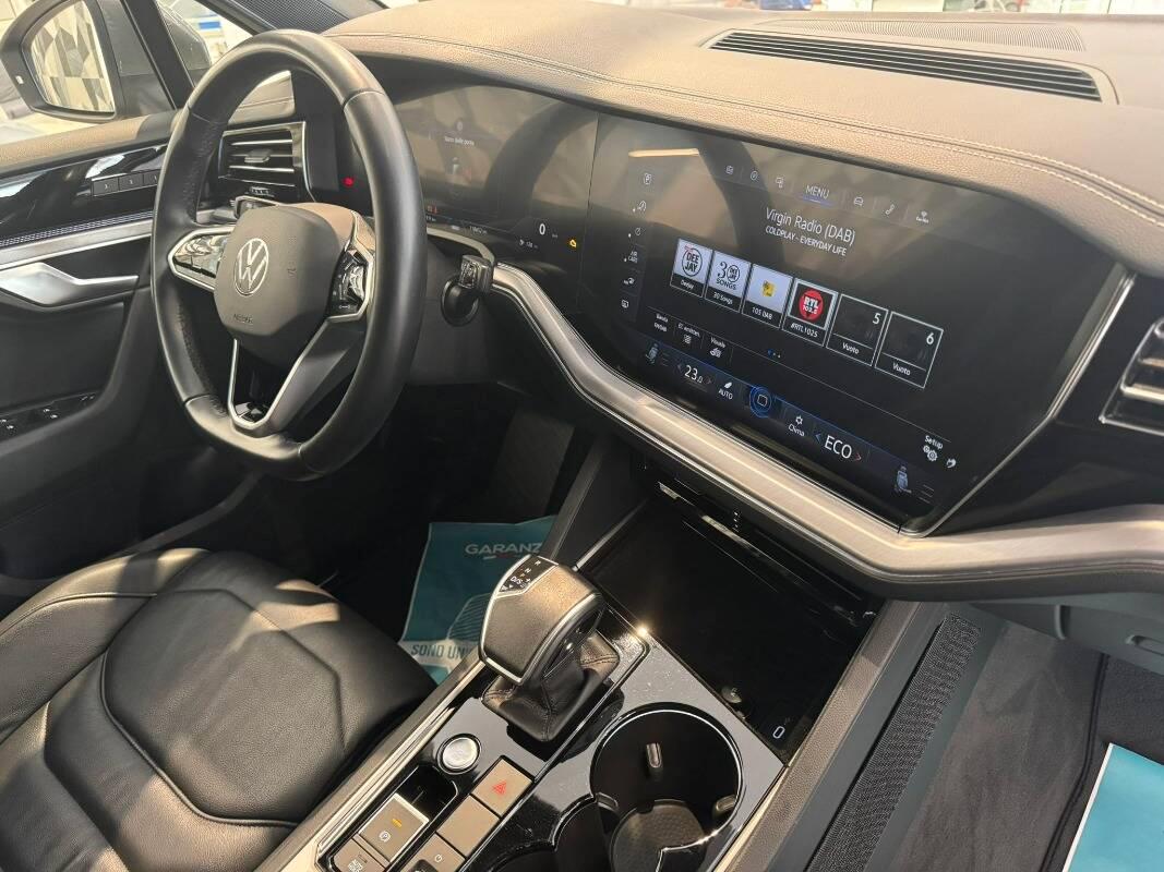 Volkswagen Touareg 3.0 V6 tdi Elegance 231cv tiptronic