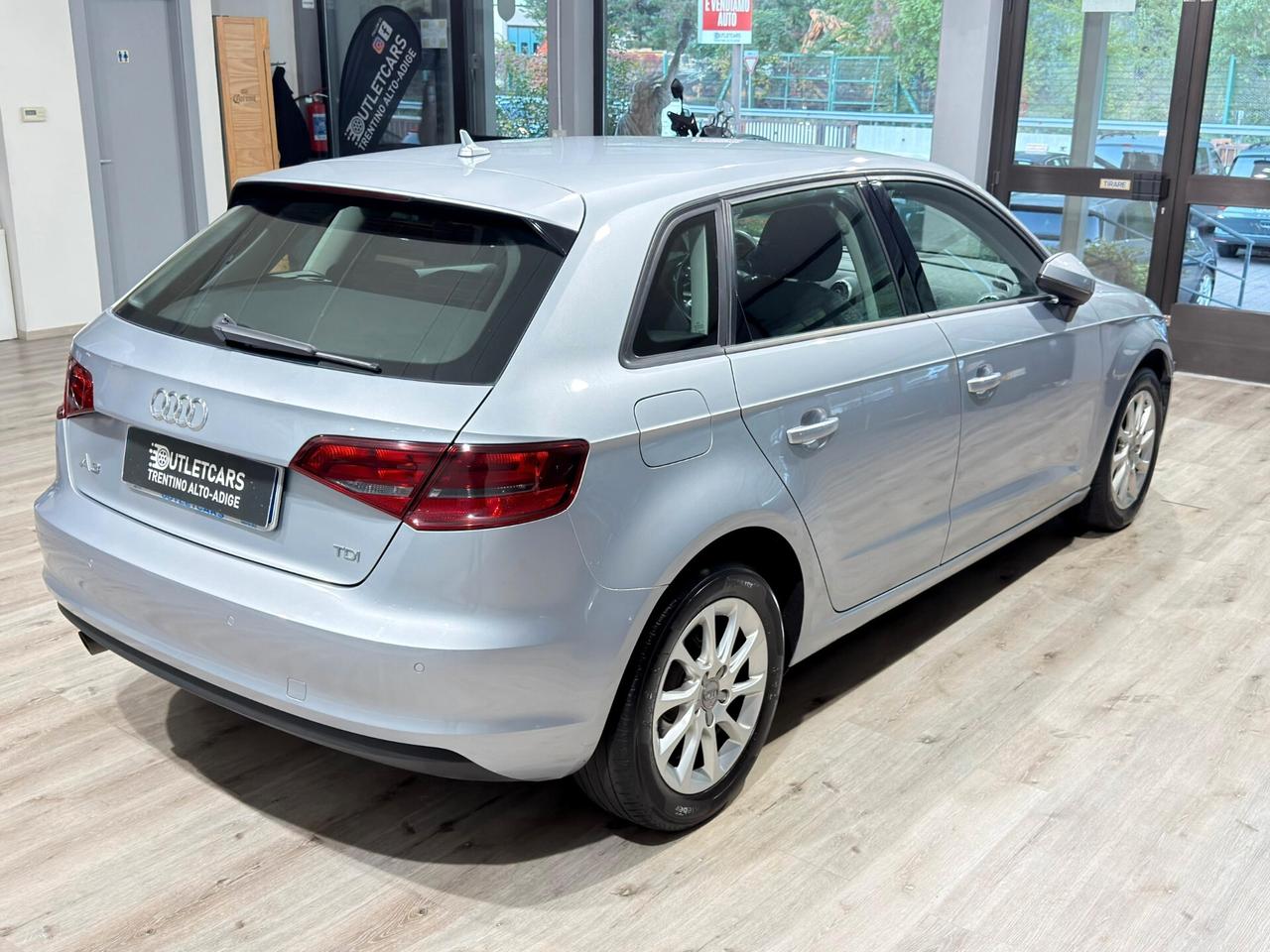 AUDI A3 SPORTBACK 1.6TDI 110CV S-TRONIC