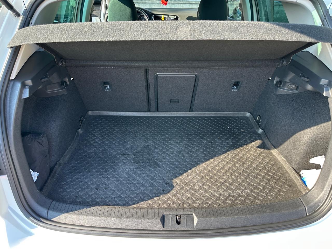 Volkswagen Golf 1.5 TGI DSG 5p. (Garanzia 24 Mesi)