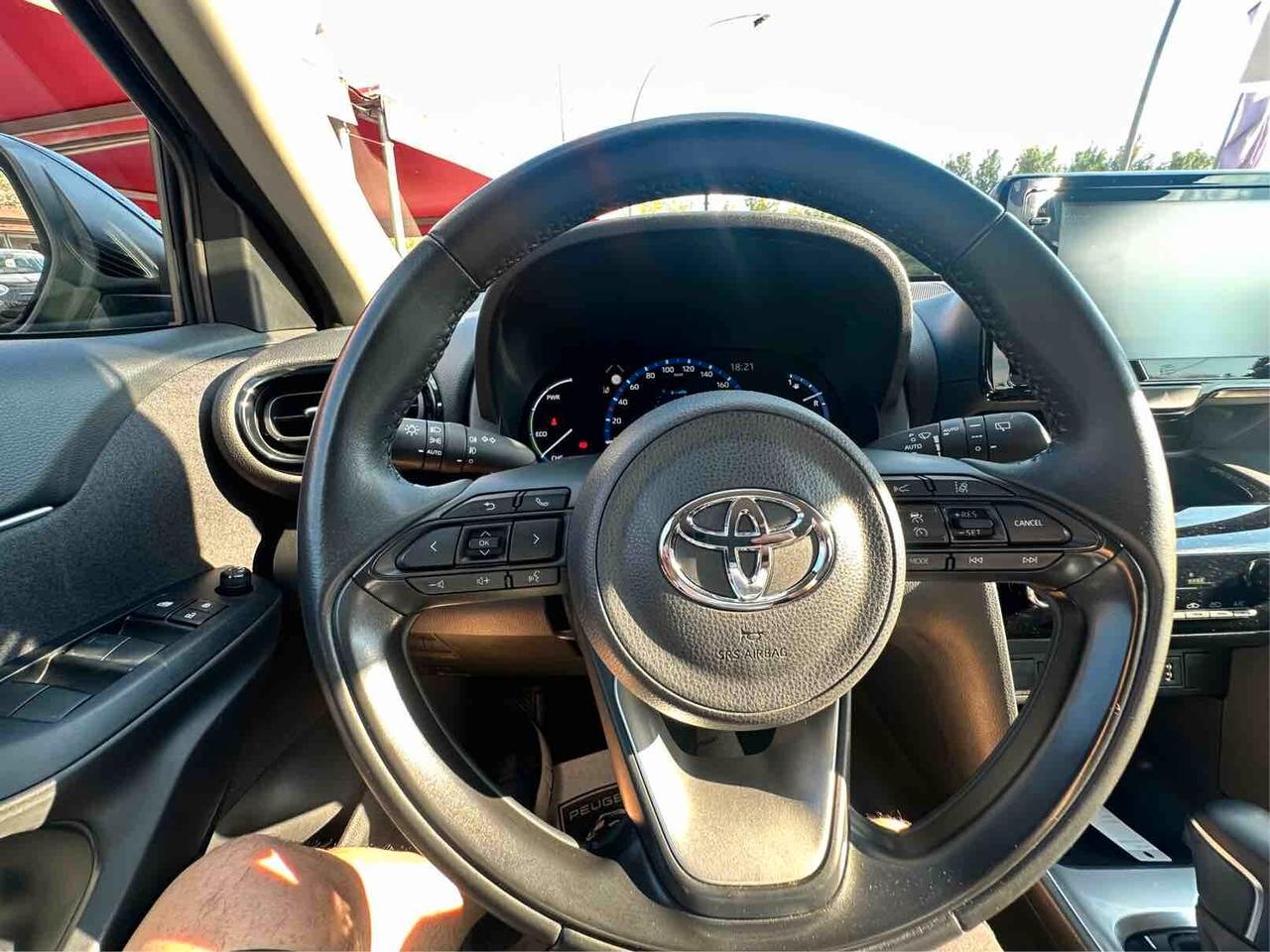 Toyota Yaris Cross 1.5 Hybrid 5p. E-CVT Business