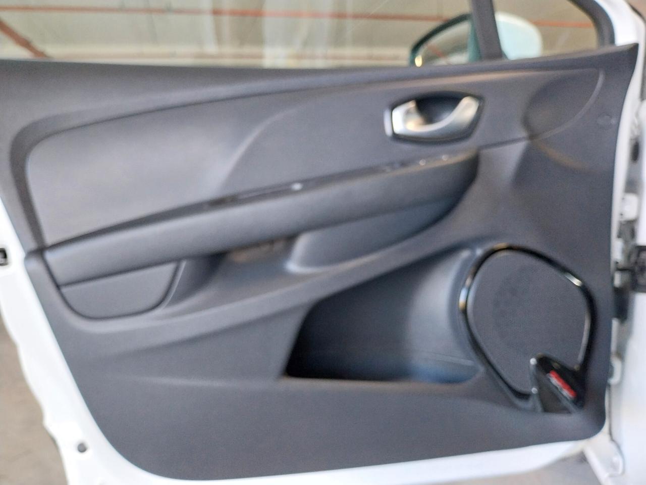 Renault Clio dCi 8V 90CV Start&Stop 5 porte Energy Excite - ok neopatentati