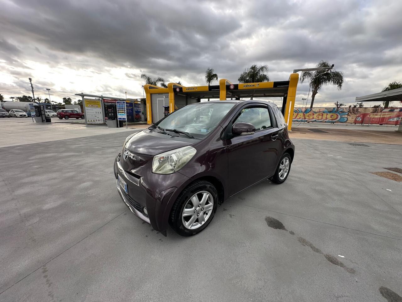 Toyota iQ 1.0