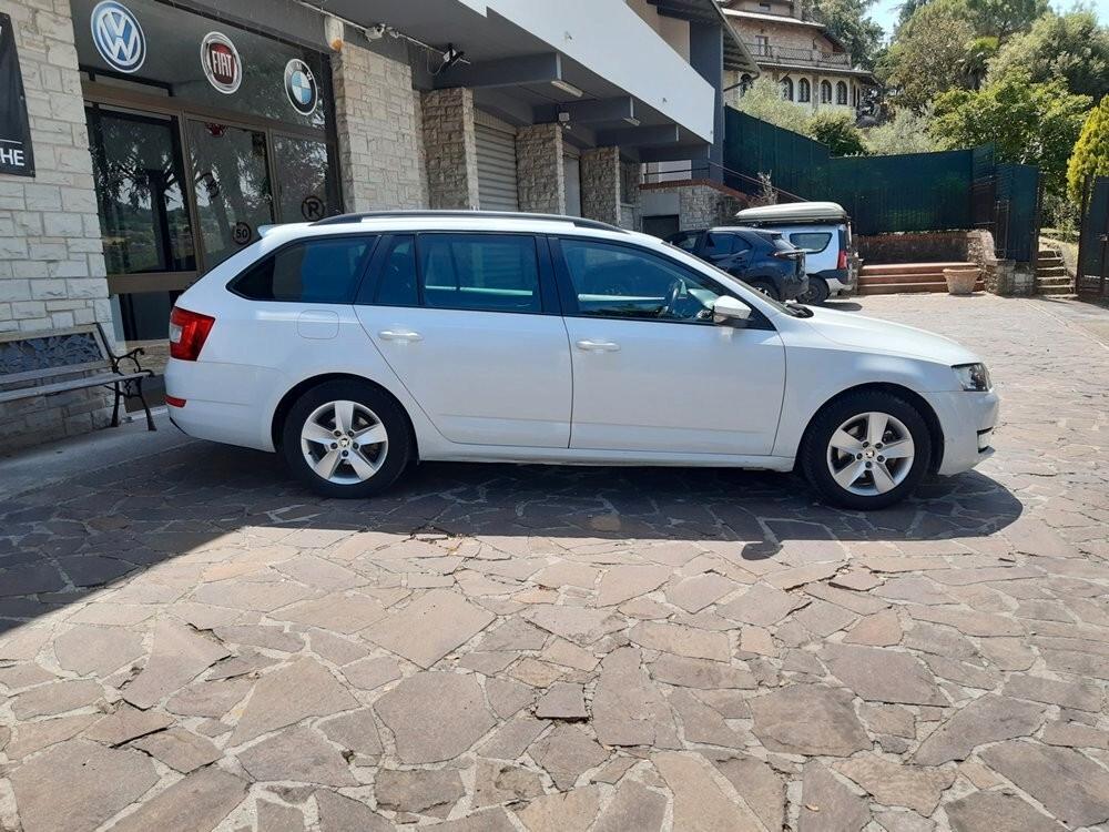 Skoda Octavia 1.4 TSI Wagon Executive G-Tec NEO PATENTATI