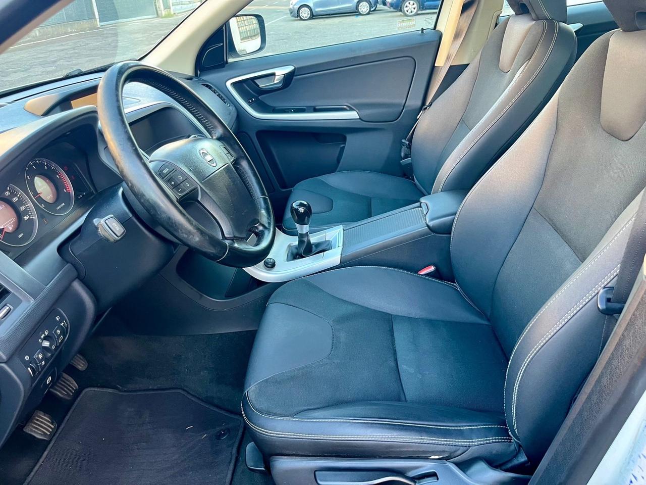 Volvo XC60 2.4d 2008 320.000km 4x4 perfettamente funzionante