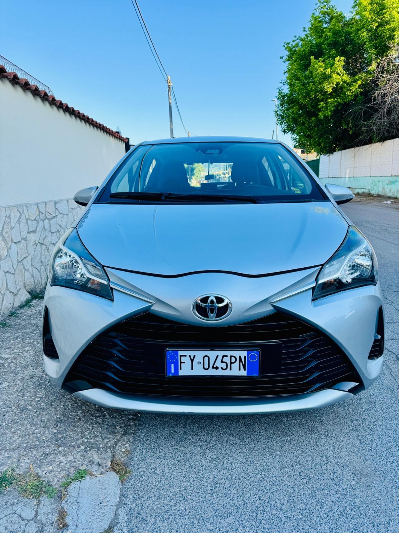 Toyota Yaris 1.0 5 porte unico proprietario