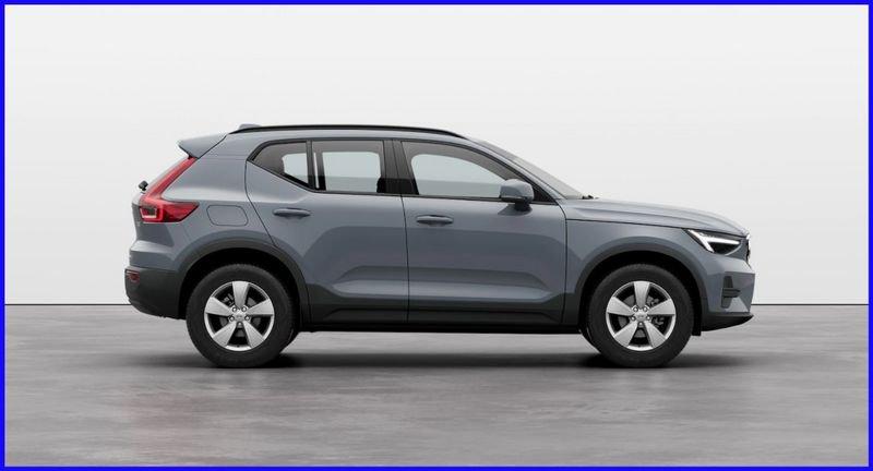 Volvo XC40 B3 automatico Essential