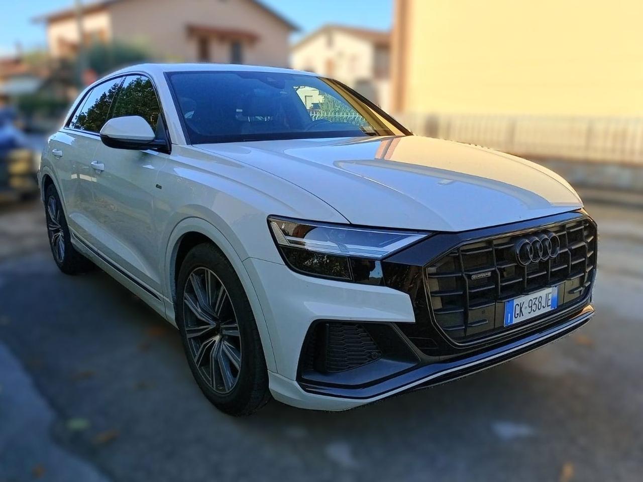 Audi Q8 Sport 3.0 50 TDI MHEV #7448