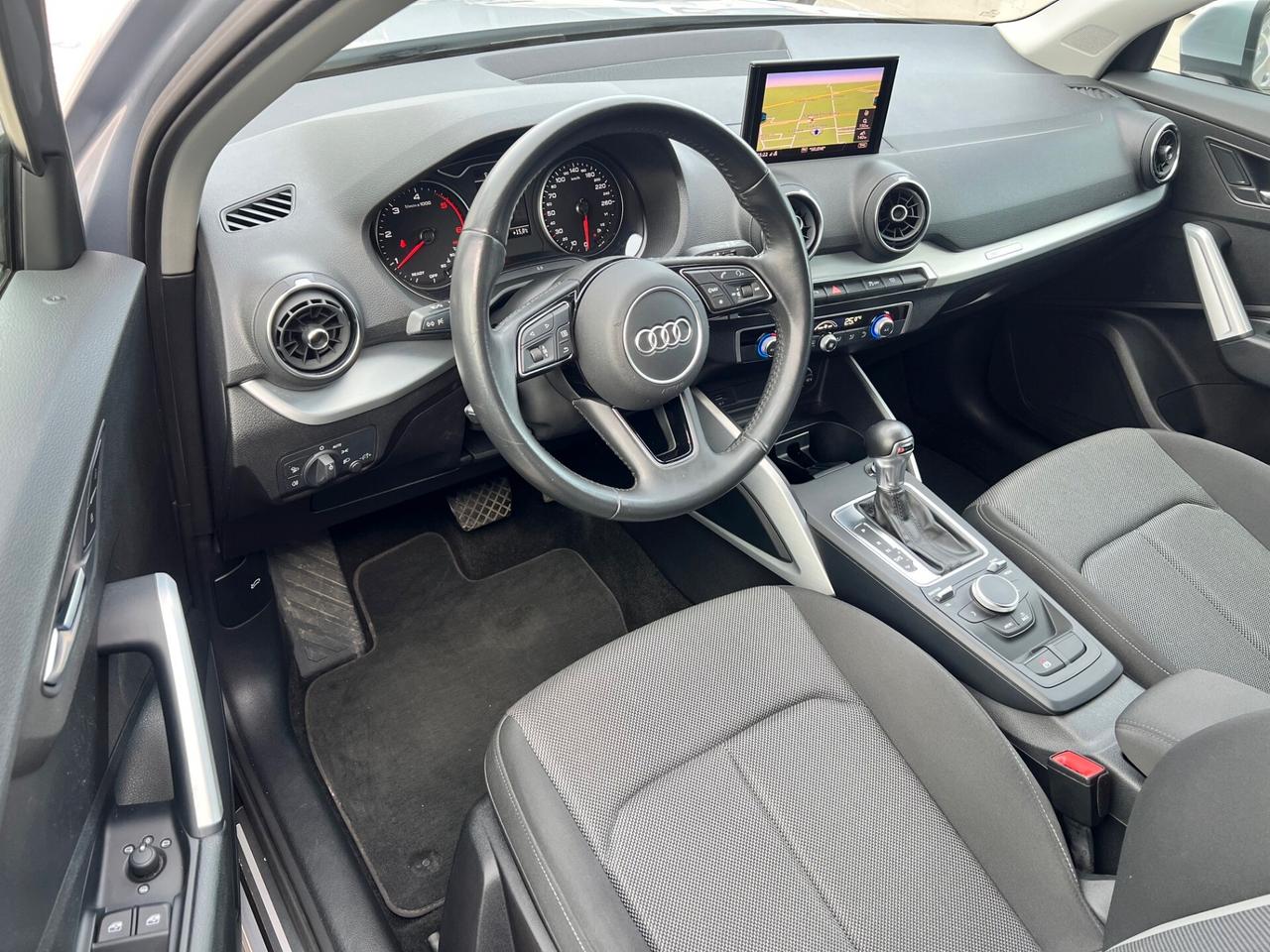 Audi Q2 30 1.6 tdi Admired s-tronic my20 LED/NAVI/18;/ACC