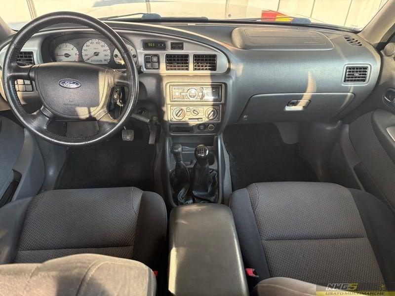 Ford Ranger 2.5 TDI (109CV) 4p. Super Cab Pick-up XL
