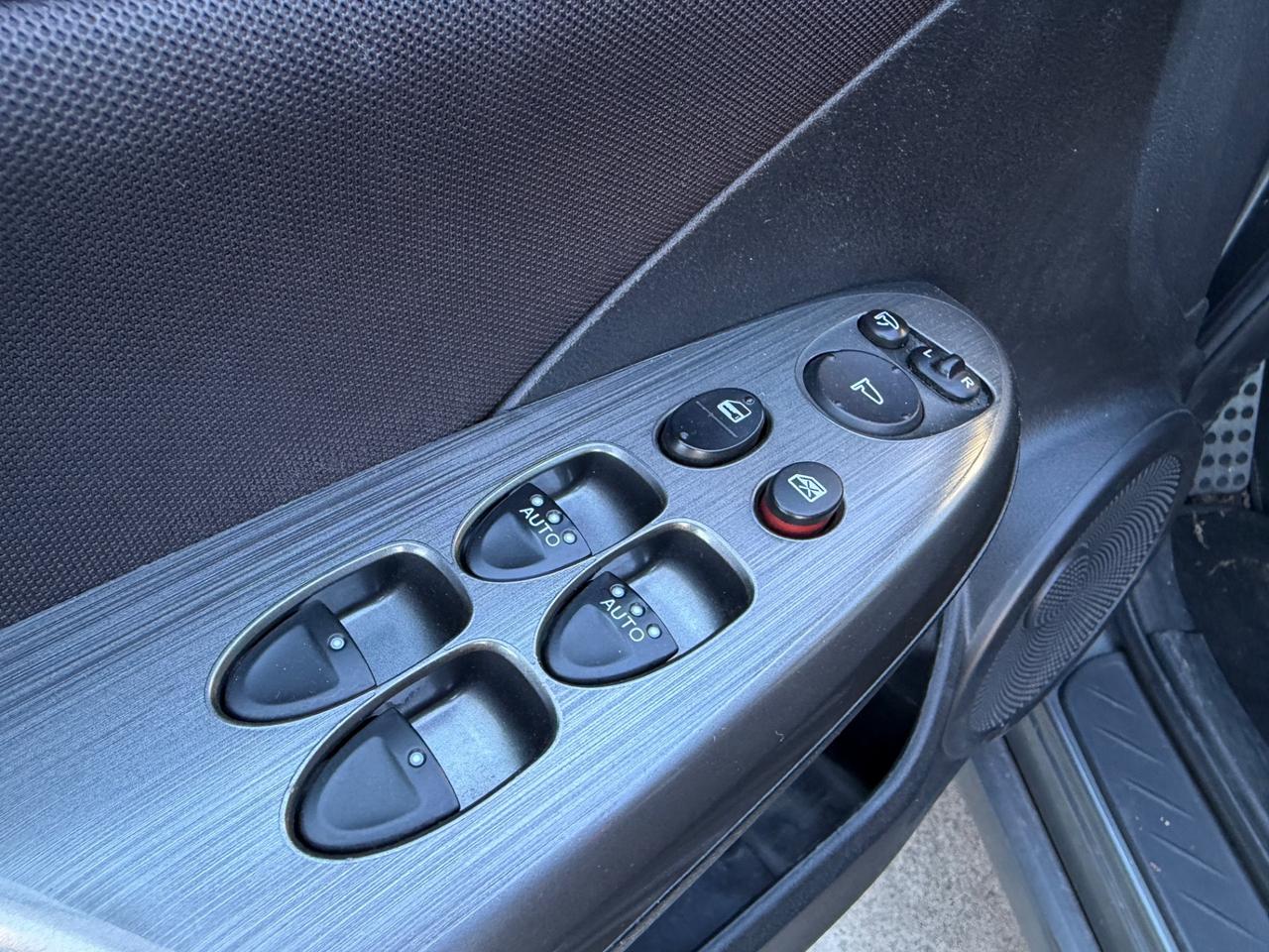 Honda Civic 1.4 i-DSi benzina euro5 incidentato