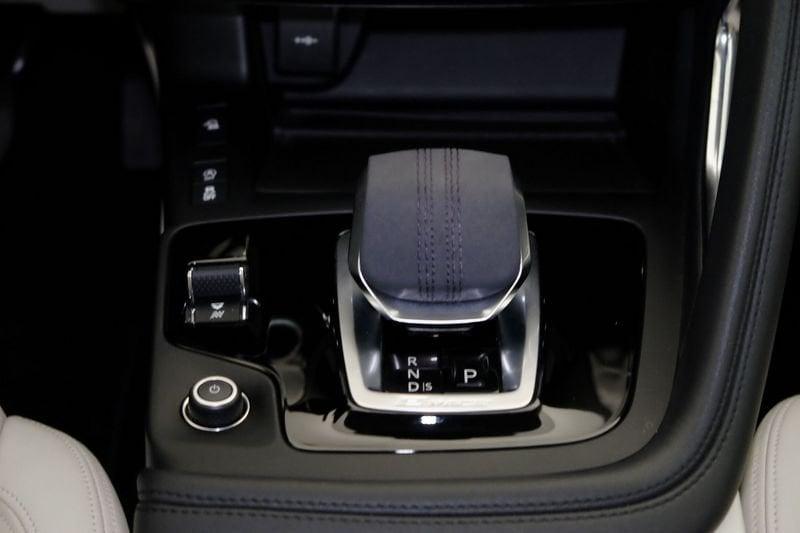 Jaguar E-Pace 2021 2.0 i4 mhev SE awd 200cv auto