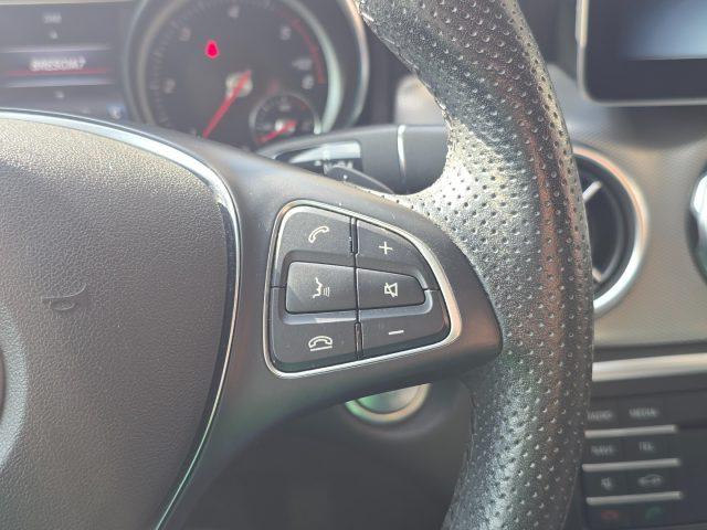 MERCEDES-BENZ GLA 200 d Automatic Navigatore RetroCamera Xenon + LED
