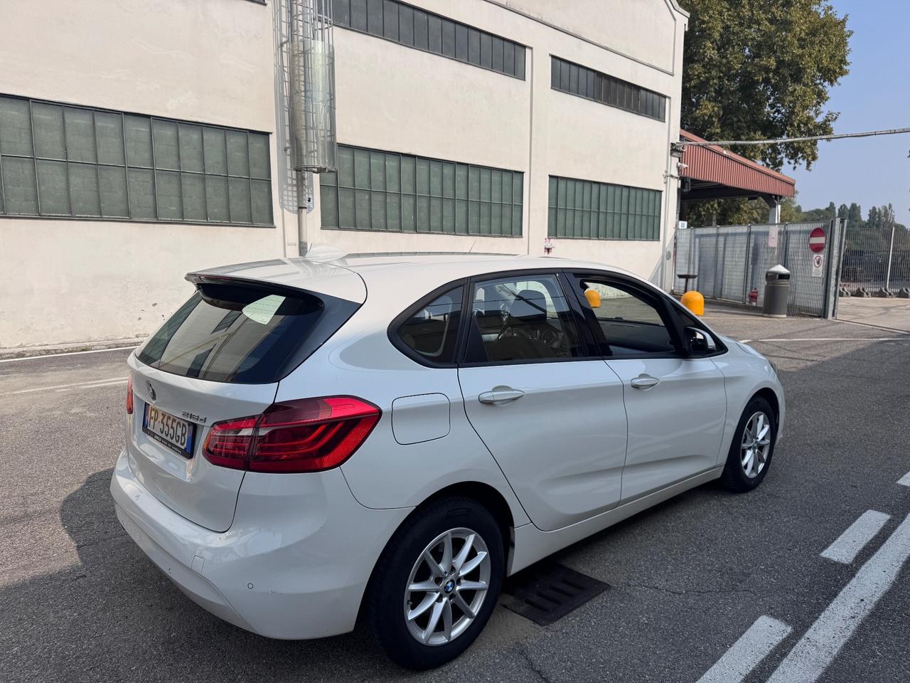 Bmw 216d Active Tourer Advantage 2017