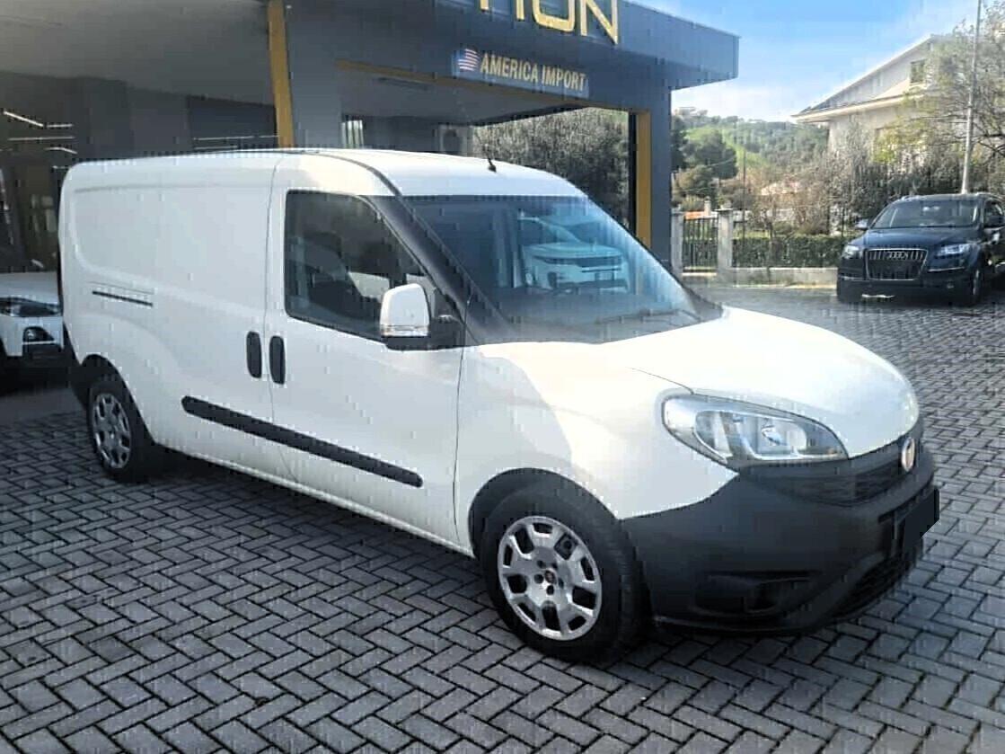 Fiat Doblò 1.4 T-Jet Natural Power PL-TN Cargo Maxi SX 3posti L2