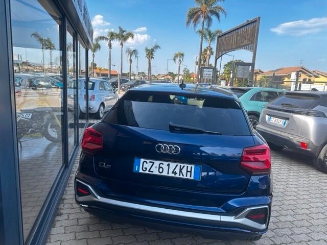 Audi Q2 35 TFSI Identity Black