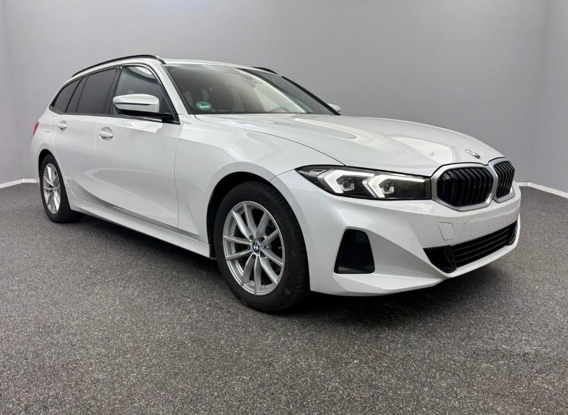 BMW 318 d Touring