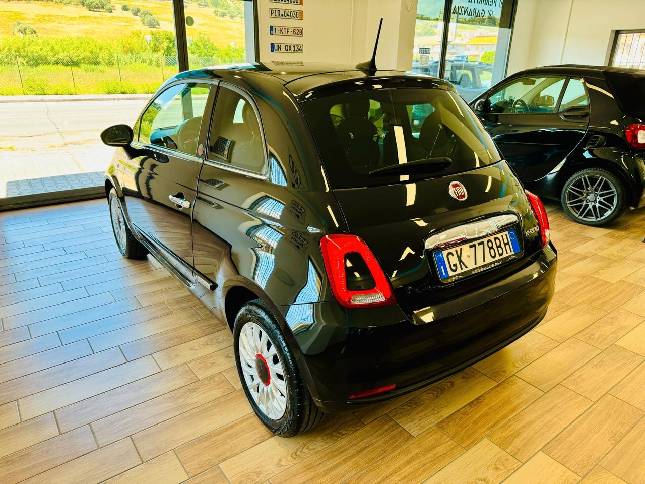 Fiat 500 1.0 Hybrid Red 70CV - 9.700 KM!!!!