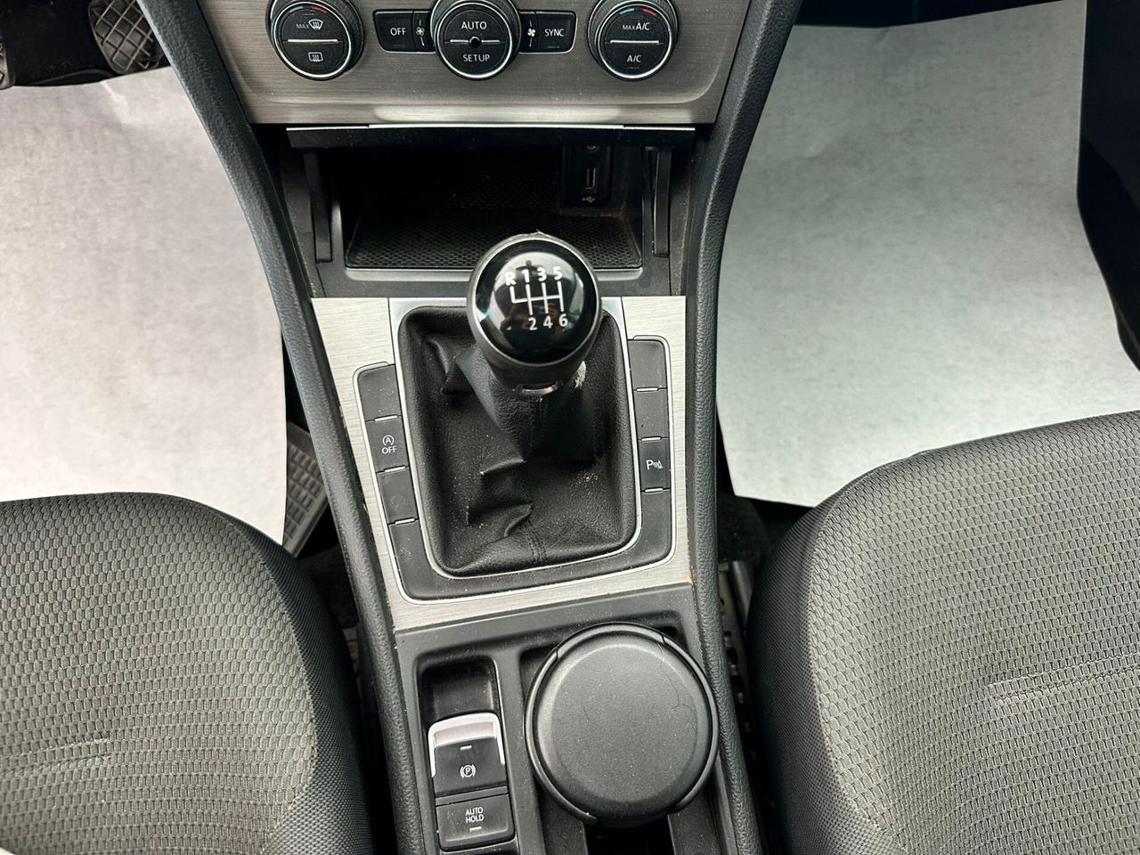Volkswagen Golf 1.4 Benzina\Metano Highline 2014