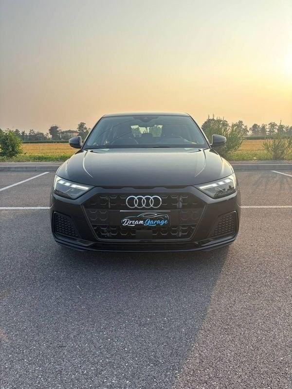 Audi A1 NEOP. BOOK SERVICE AUDI