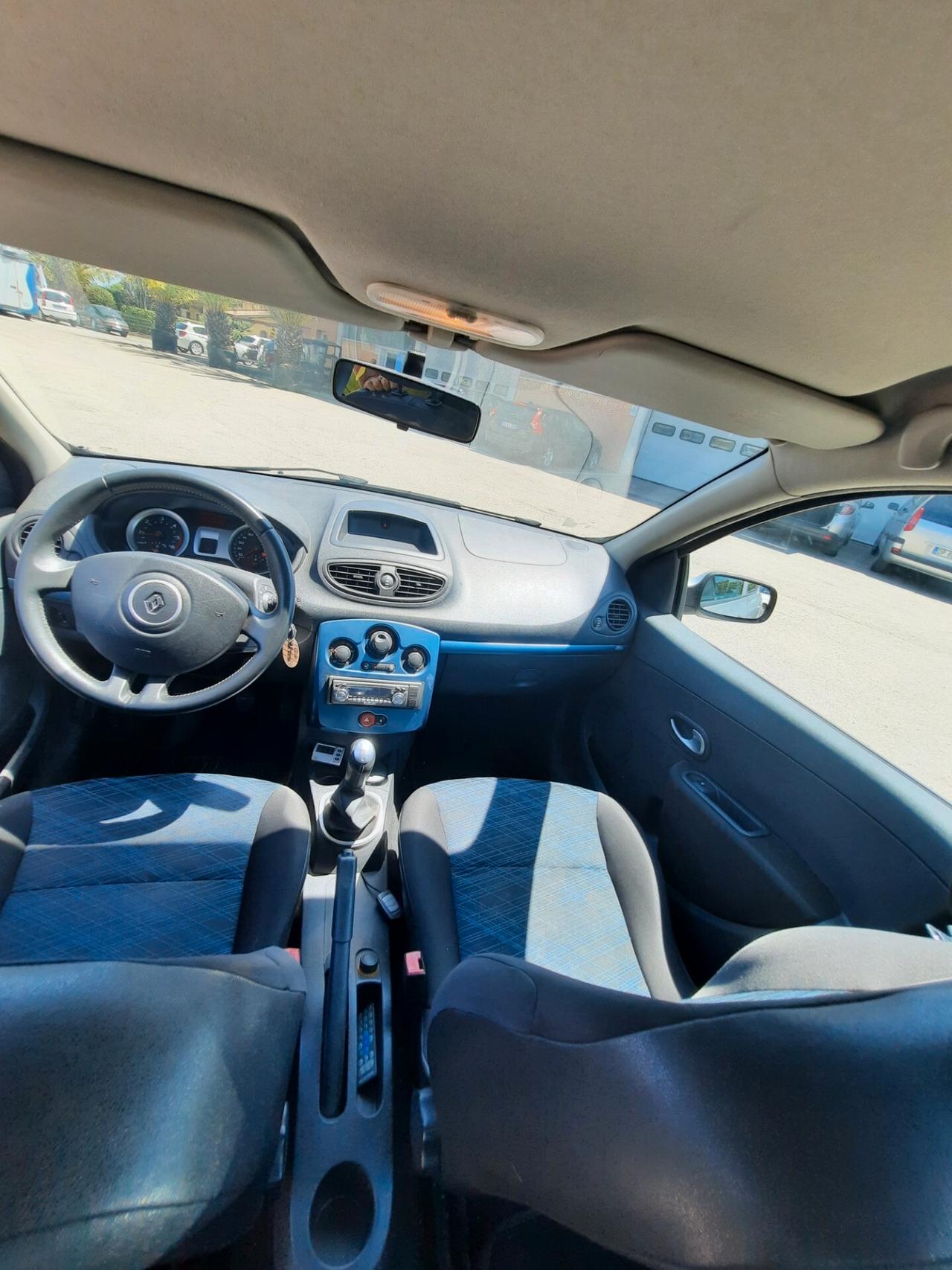 Renault Clio 1.5 dCi 70CV 5 porte UNICO. PRO