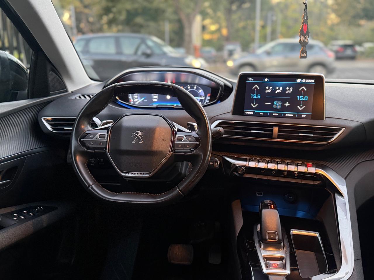 Peugeot 3008 BlueHDi 130 S&S Allure