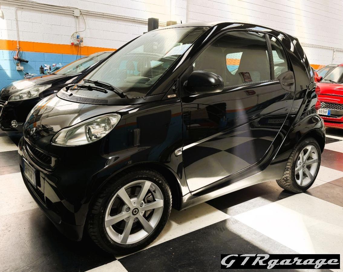 SMART - Fortwo - 1000 52 kW MHD coupÃ© pulse