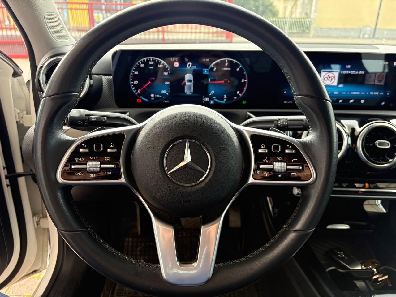 Mercedes-Benz A 180 Business Plus A 180 D #9757