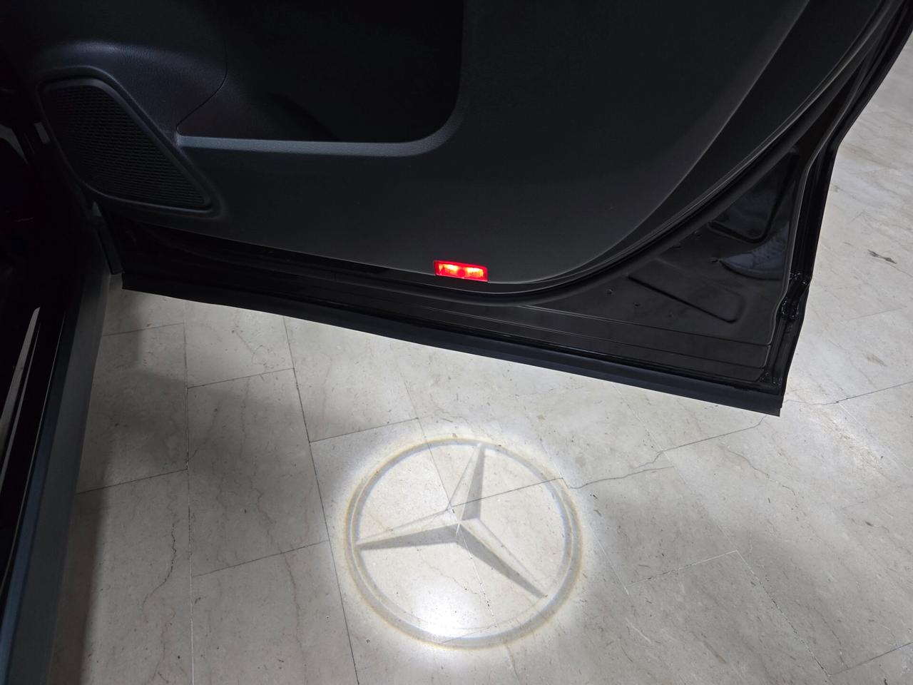 Mercedes-benz GLA 200 d Automatic 4Matic Premium (Tetto panorama)