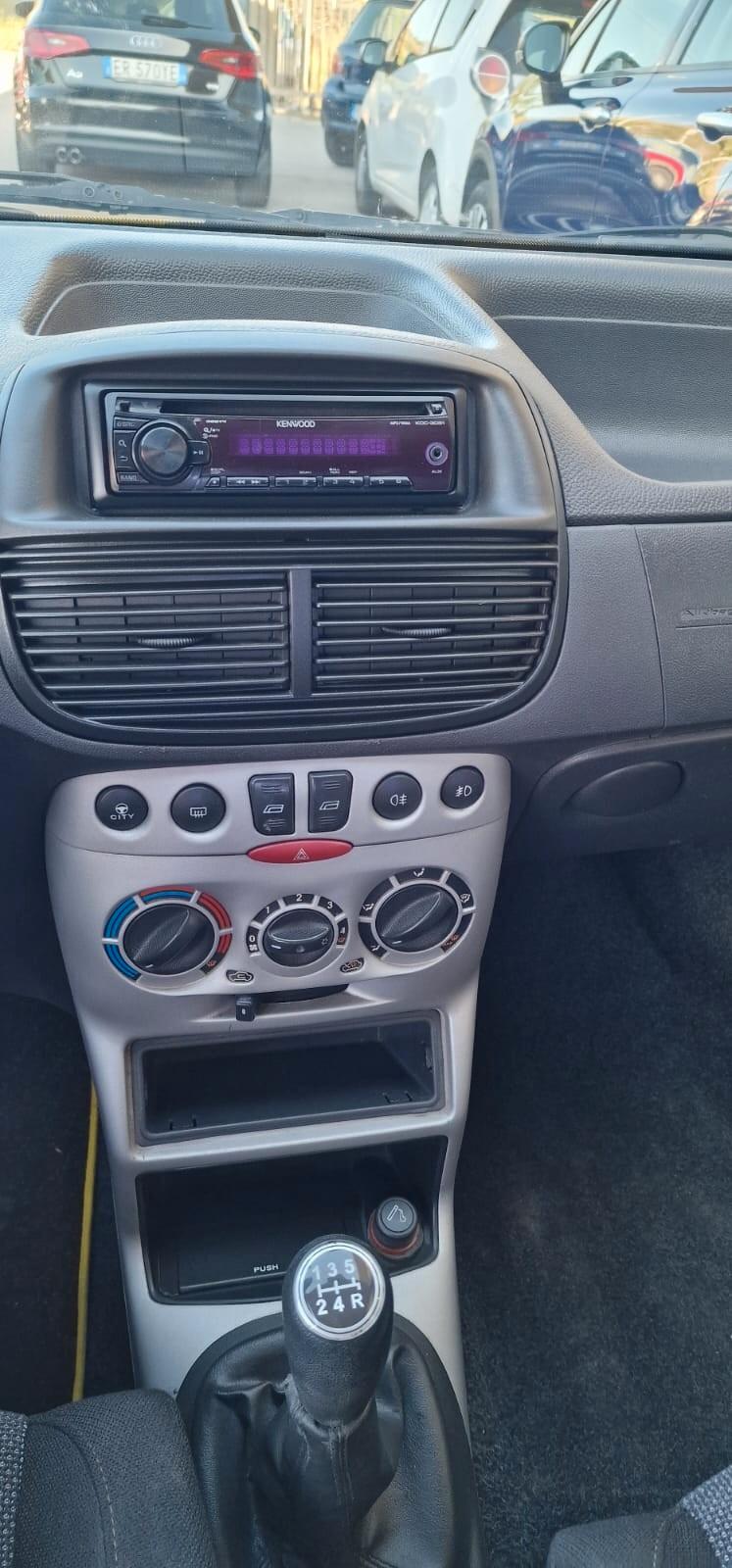 Fiat Punto 1.8 16V 3 porte HGT