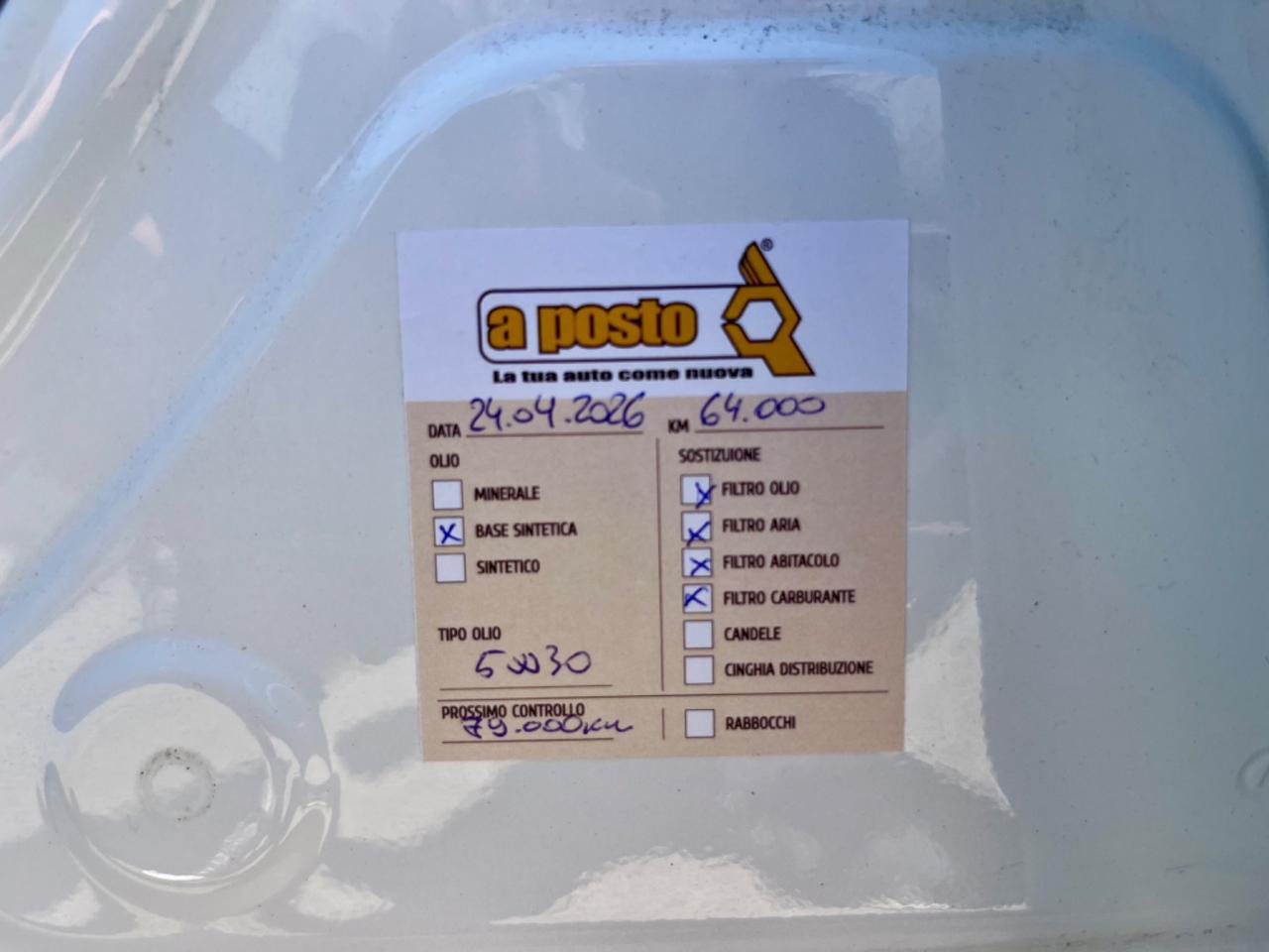 Hyundai i10 1.0benz 2015 64.000km cambio automatico perfetta