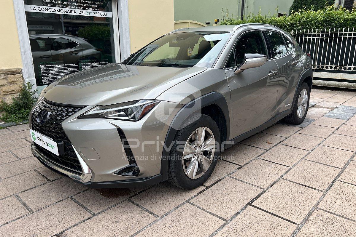 LEXUS UX Hybrid Executive