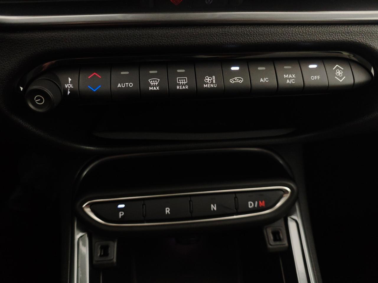 Fiat 600 Hybrid 100 CV DCT MHEV La Prima KM0