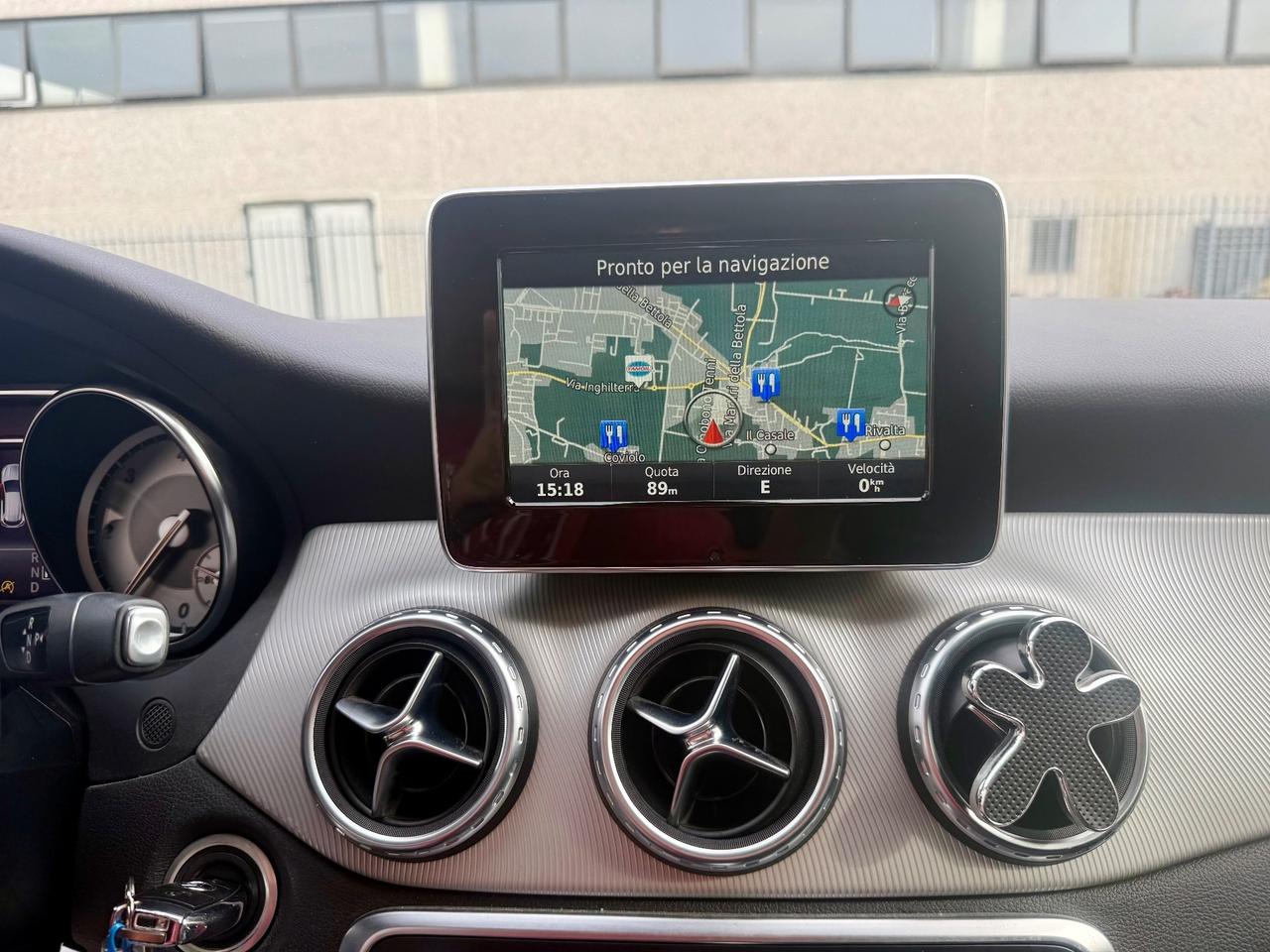 Mercedes GLA180d 197.000km 2016 euro6 neopatentati