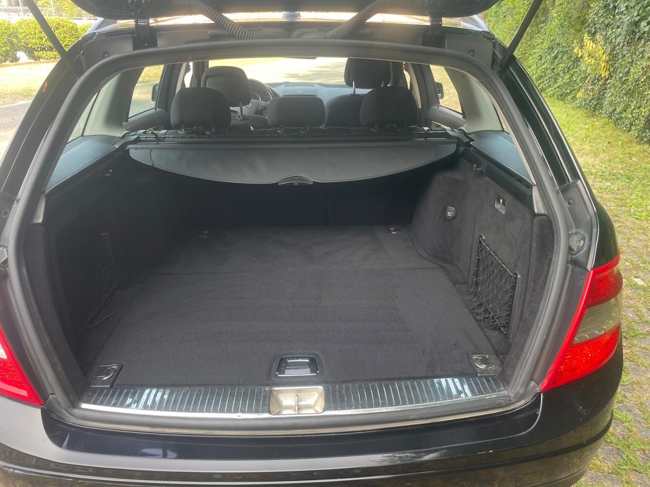 Mercedes-benz C 220 CDI pronta per viaggio 2009