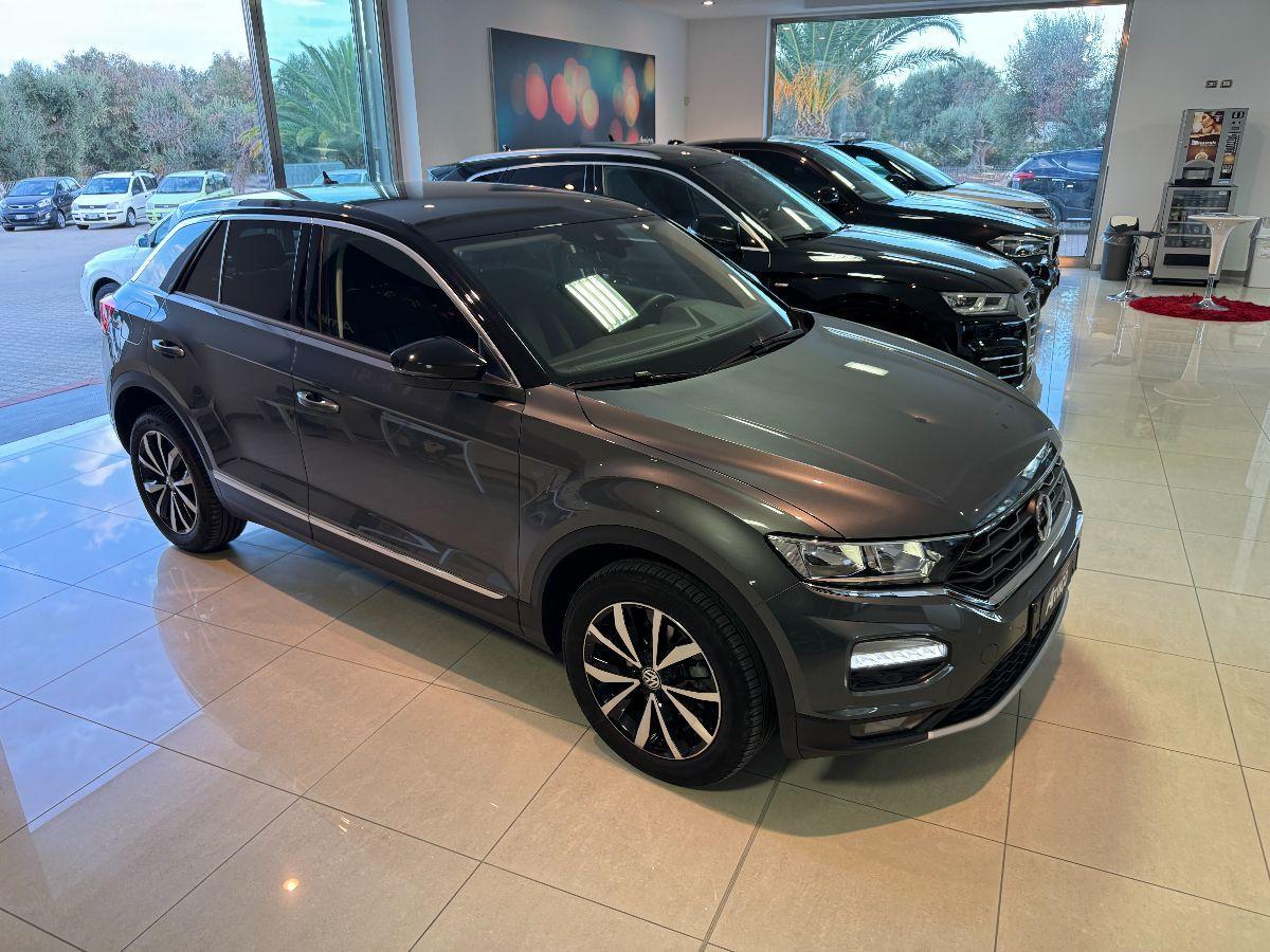 VOLKSWAGEN - T-Roc - 1.6 TDI STYLE Cokpit 2019