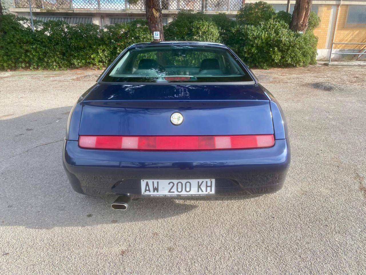 Alfa Romeo GTV 2.0 COUPÉ