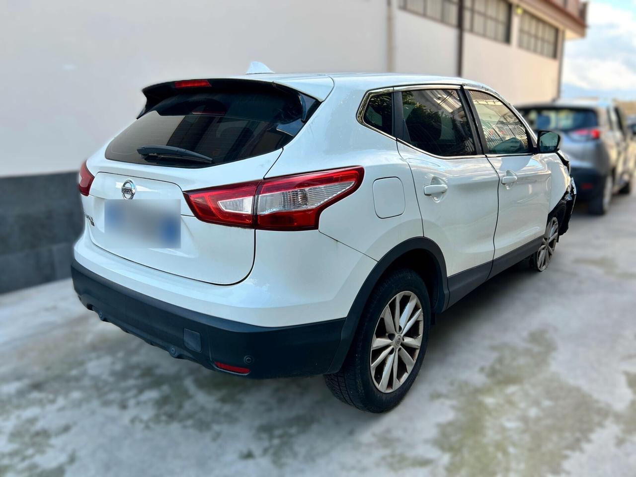 Nissan Qashqai 1.5 dCi 110CV - 2017 Incidentata