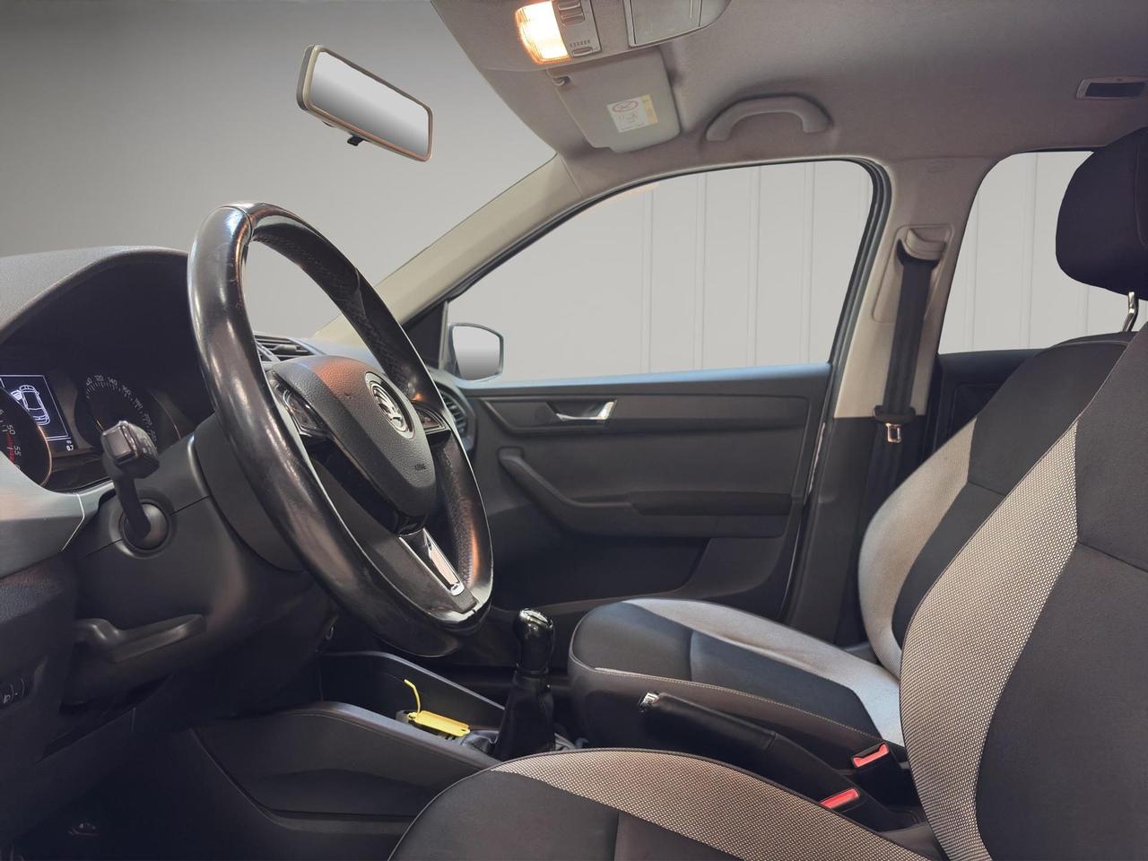 Skoda Fabia 1.4 tdi Business 75cv my18