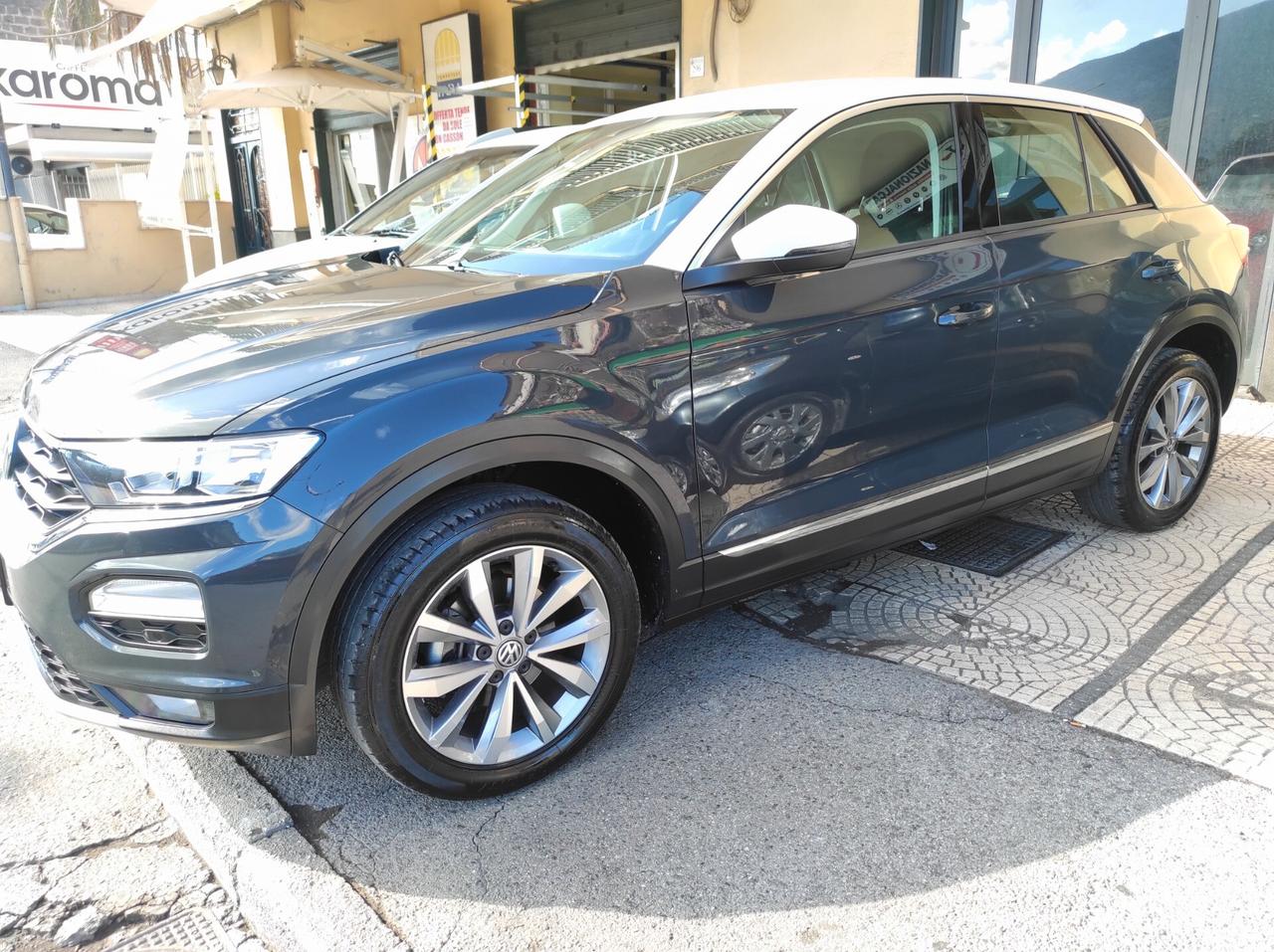 Volkswagen T-Roc 2019 1.6 Tdi Tetto Bianco Sensori Garanzia