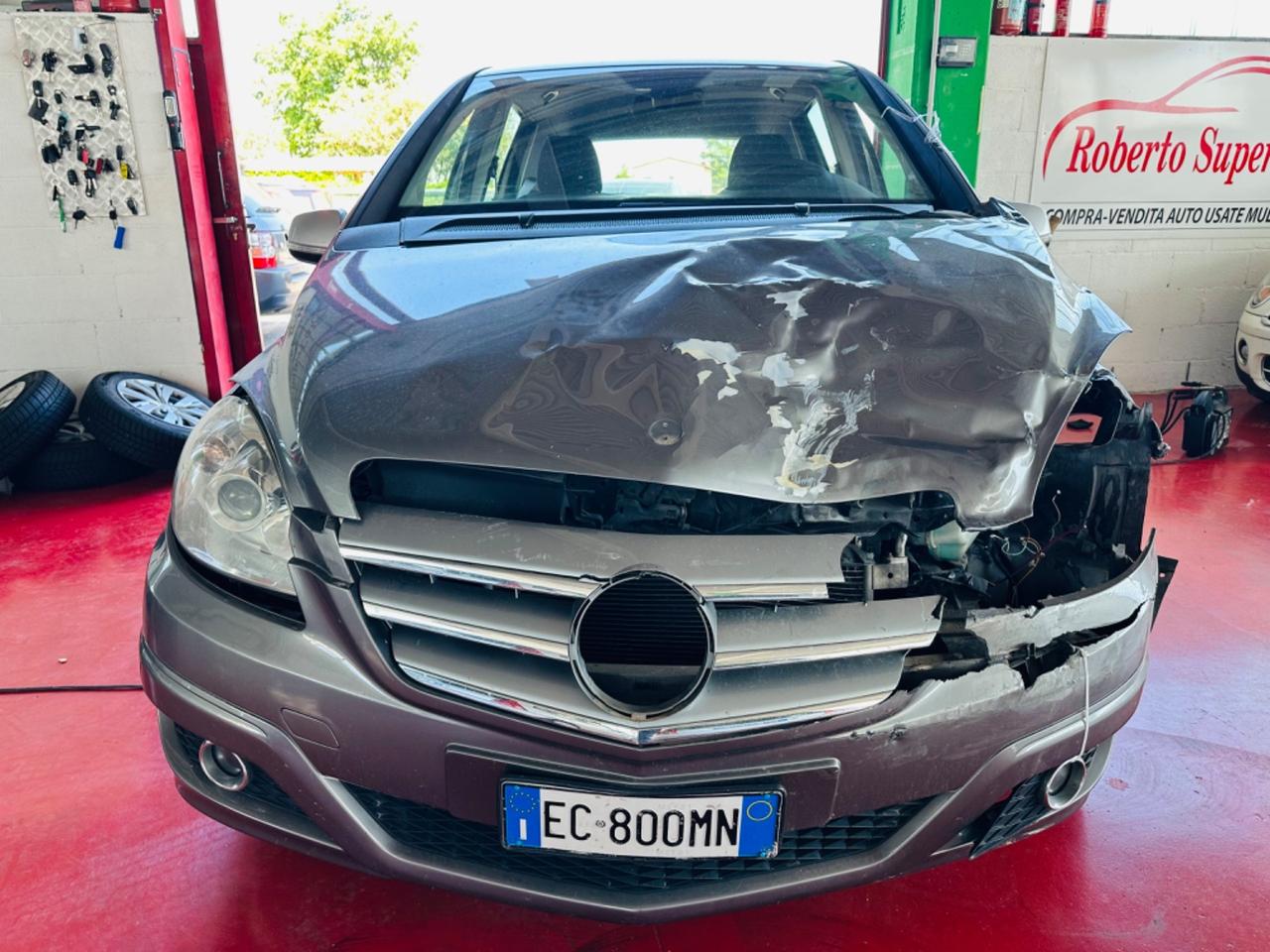 Mercedes-benz B 180 BlueEFFICIENCY Premium