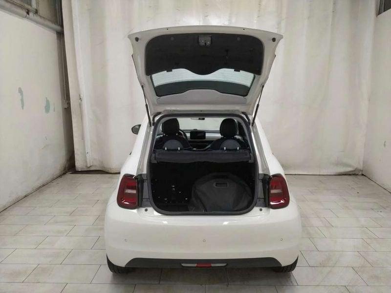FIAT 500 500e 42 kWh Passion